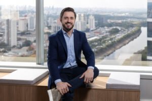 Guarujá integra telemedicina e digitaliza visitas domiciliares no SUS