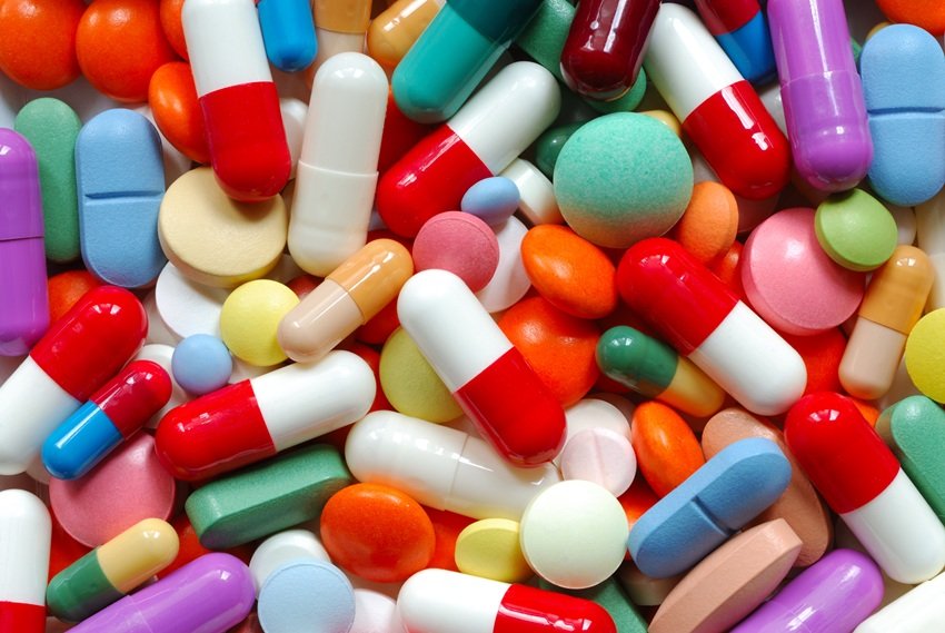 Intoxicação por medicamentos responde por 7 em 10 lesões autoprovocadas em internações